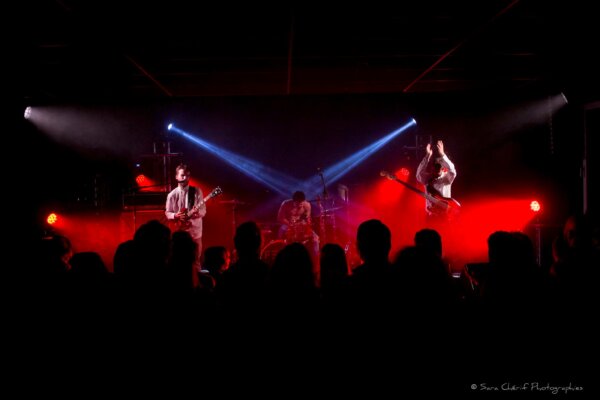 Photo de Feel en concert à la Maison LOsseau pour la Bringue chez Léon.