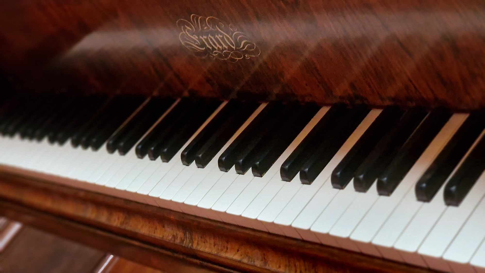 Piano Erard Maison Losseau er Arts2